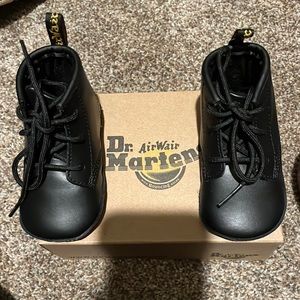 Dr. martens